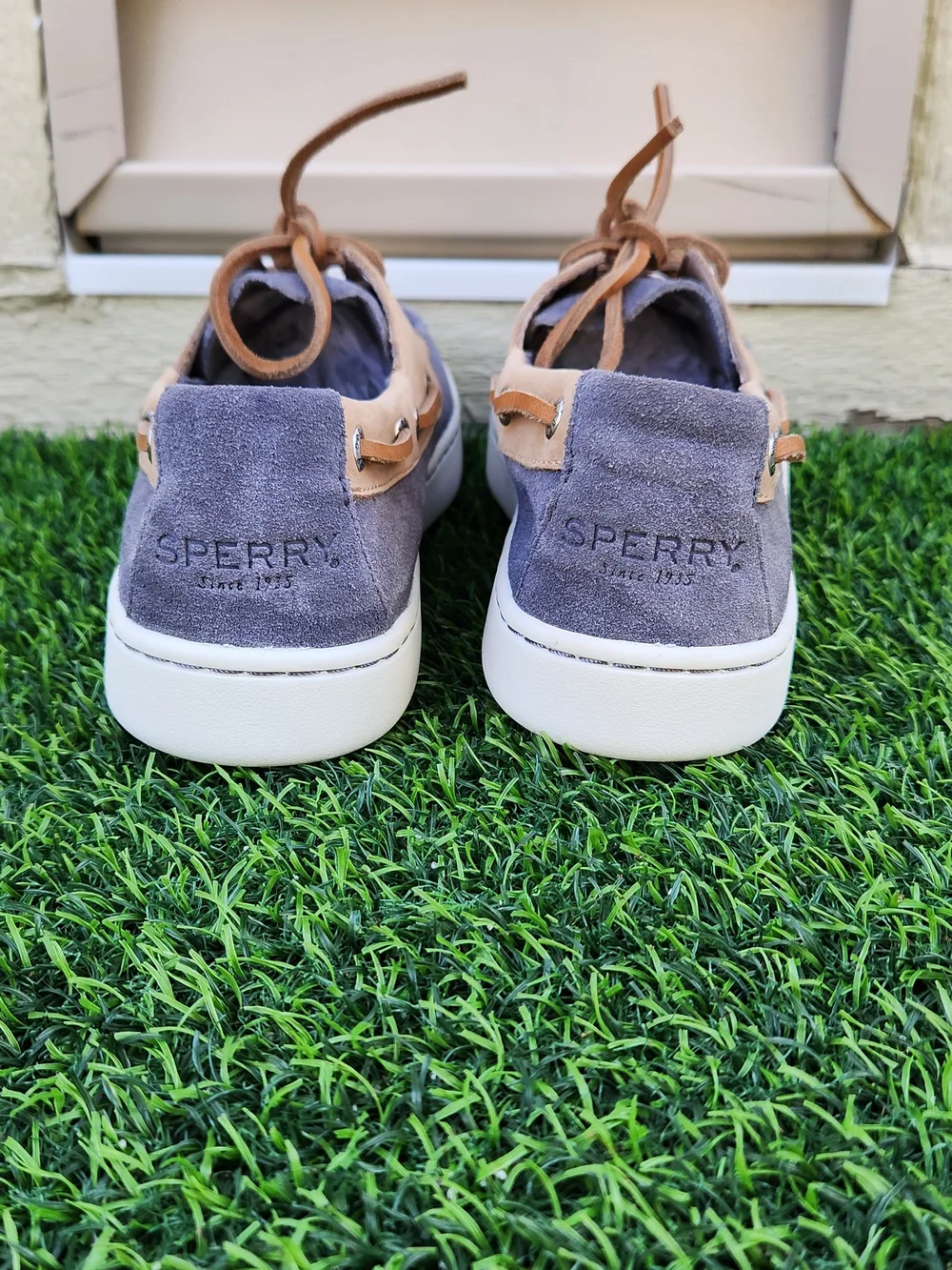 Sperry Cup II Gray Suede Shoe with Tan Leather Accents SIZE 8